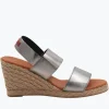 André Assous Allison Metallic Wedges